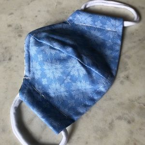 Snowflake ❄️ Breathable cotton mask